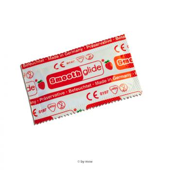 SmoothGLide Red Strawberry Flavored Lubricated Condoms 54mm Latex 50pcs